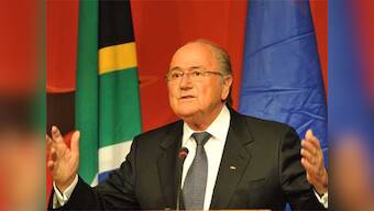Blatter to help solve Palestinian soccer problem with Israel