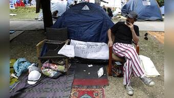 Istanbul protesters hunker down with yoga and books