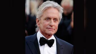 Douglas clarifies cancer and oral sex comments