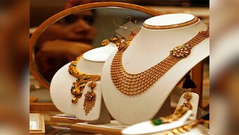 Gold recovers from 3-year low as China buyers emerge