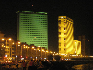 Hilton kills room service: Is India ready to stop ordering in? Hilton kills room service: Is India ready to stop ordering in?