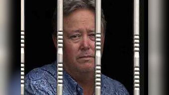 American factory executive held hostage by Chinese workers