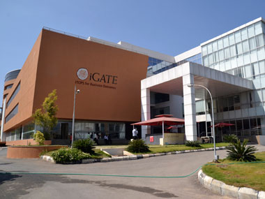 IGATE deploys VMware vCloud suite to build private cloud IGATE deploys VMware vCloud suite to build private cloud