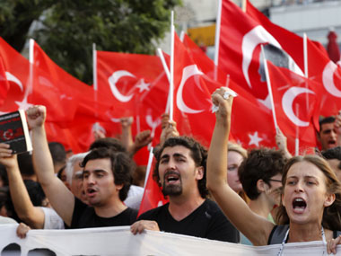 Thousands rally in Istanbul to protest Israel's security measures at Jerusalem's Al-Aqsa Mosque Thousands rally in Istanbul to protest Israel's security measures at Jerusalem's Al-Aqsa Mosque
