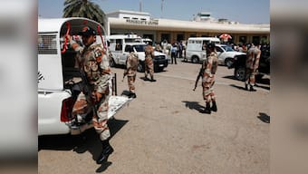 Four US embassy officials detained at Karachi airport
