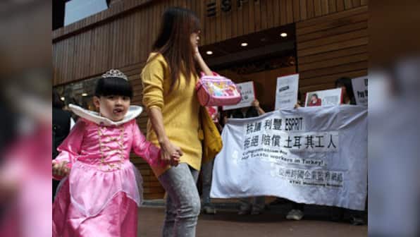 Unwed mothers will have to pay steep maintenance fee in China