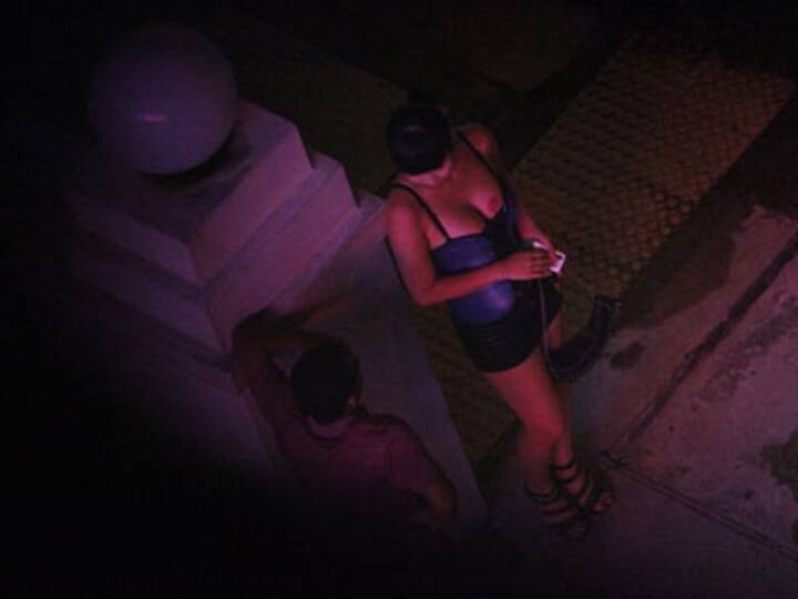 Singapore: Twins from India jailed for managing brothel