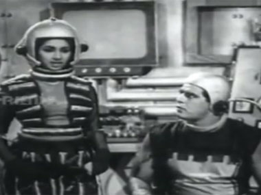 Retro-watch: The Hindi film that thought of Google Glass before Google Retro-watch: The Hindi film that thought of Google Glass before Google