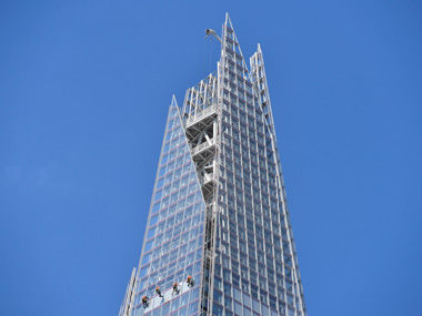 UltraRope will make 1km high elevators in skyscapers a reality UltraRope will make 1km high elevators in skyscapers a reality