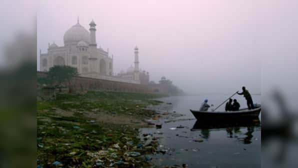 Has Taj city Agra lost the battle to pollution?