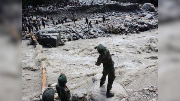 Sonia, Rahul dispatch relief supplies for Uttarakhand