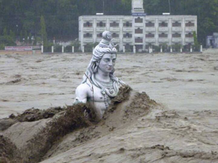 Uttarakhand: Death toll might cross 1,000, says Shinde