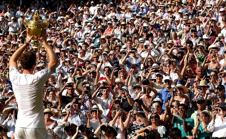 Photos of celebs in Wimbledon crowd: From Gerard Butler to Wayne Rooney 
