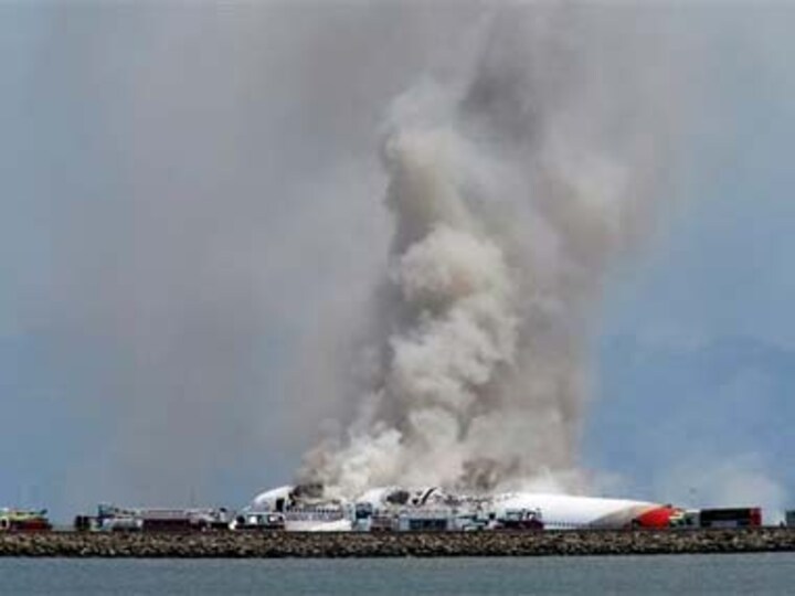 Asiana plane crash: Eye witnesses describe 'huge fireball' on landing