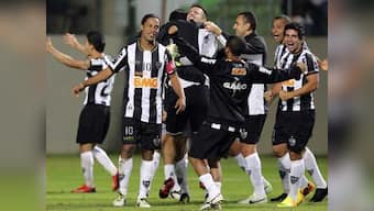Victor shootout save takes Atletico Mineiro to first Libertadores final