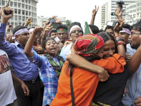 Top Islamist gets death for war crimes in Bangladesh Top Islamist gets death for war crimes in Bangladesh