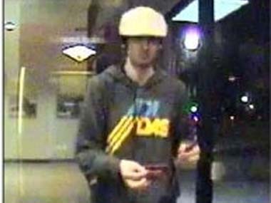 US policeman admits to releasing photos of Boston bomber hunt US policeman admits to releasing photos of Boston bomber hunt