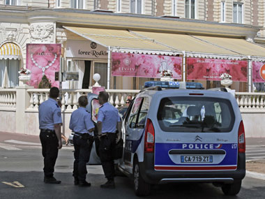 Cannes: $53 million stolen in Europe's biggest jewelry heist Cannes: $53 million stolen in Europe's biggest jewelry heist