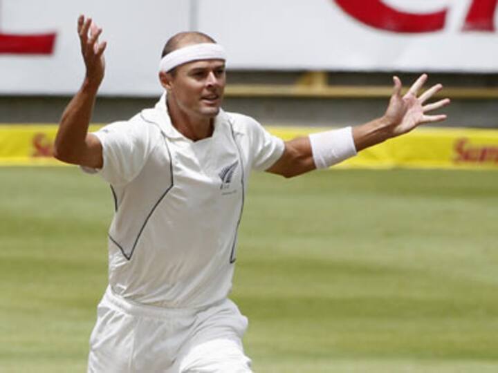 Kiwi fast bowler Chris Martin announces retirement