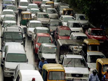 Delhi: Traffic jams, flooded streets as heavy rains lash city Delhi: Traffic jams, flooded streets as heavy rains lash city