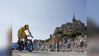 Martin wins time trial but Chris Froome extends lead in Tour de France 