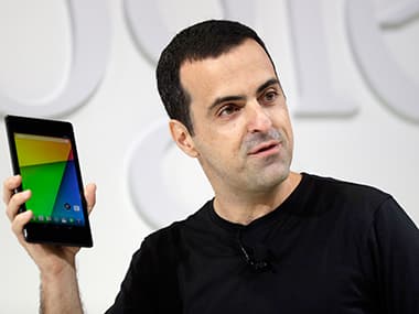 Google’s Hugo Barra shows off the new Nexus 7 in this photo. AP 