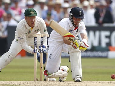 Ashes: Bell holds firm as England eke out narrow lead Ashes: Bell holds firm as England eke out narrow lead