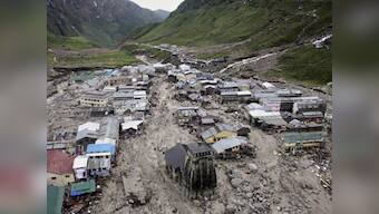 Bad weather hampers cremation, cleaning of debris in Kedarnath 