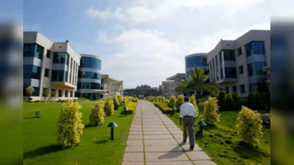 Does retaining guidance imply Infosys can regain market share?