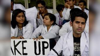 SC quashing NEET a victory for corruption, say dejected students