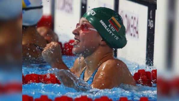 16-yr-old Meilutyte breaks 100m breaststroke world record