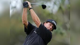 Mickelson wins in Scotland before British Open