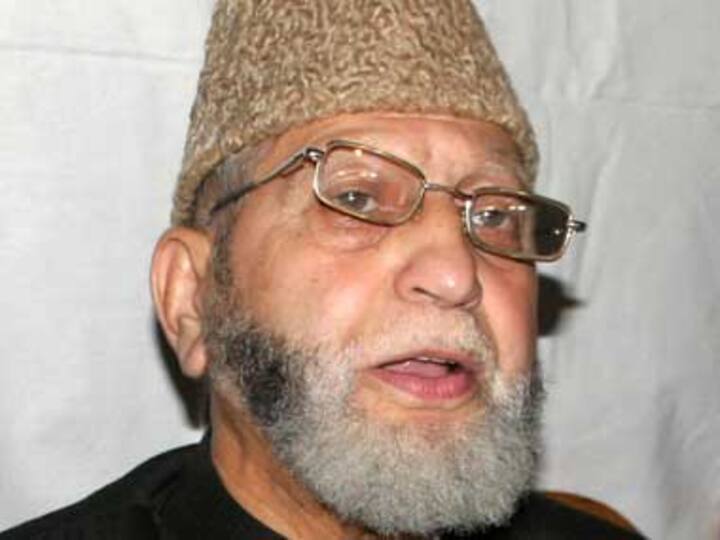 Kashmir's Grand Mufti faces the music over ghazal appreciation