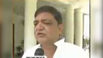 GST launch: Samajwadi Party unsure about attending midnight function in Parliament