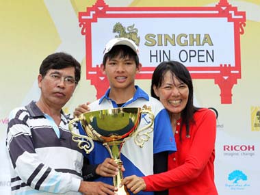 Thai teenager becomes youngest ever to win pro golf tournament Thai teenager becomes youngest ever to win pro golf tournament