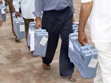 Andhra panchayat polls: Second phase underway Andhra panchayat polls: Second phase underway