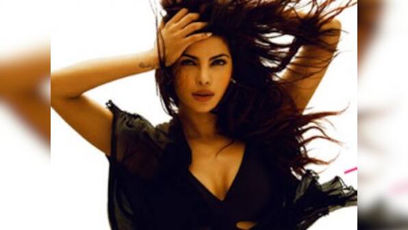 Priyanka Chopra wins Best India Act award at 2015 MTV EMAs