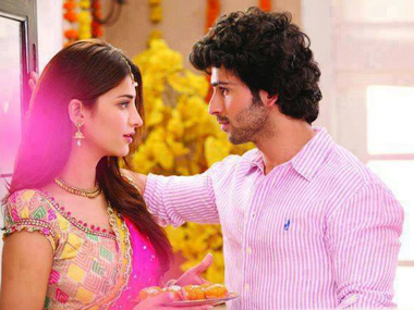 Movie Review: Ramaiya Vastavaiya homage to old fashioned love tales Movie Review: Ramaiya Vastavaiya homage to old fashioned love tales