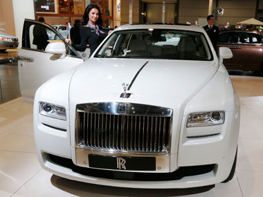 In biggest ever deal for Rolls-Royce, HK tycoon orders 30 Phantoms for hotel In biggest ever deal for Rolls-Royce, HK tycoon orders 30 Phantoms for hotel