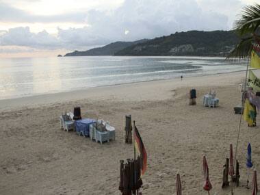 Oil spill in Thailand's sea reaches tourist island