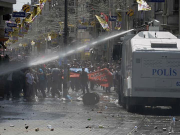 Turkey: Gezi Park shut for public, hours after reopening