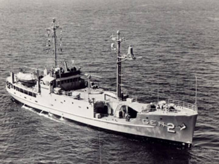 North Korea to exhibit US spy ship captured in 1960s