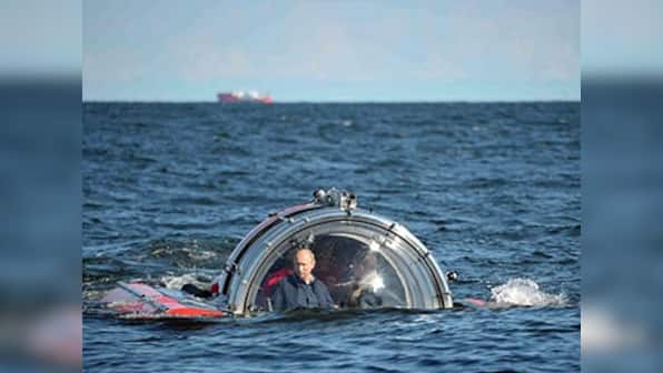Daredevil Putin rides to bottom of the Gulf of Finland
