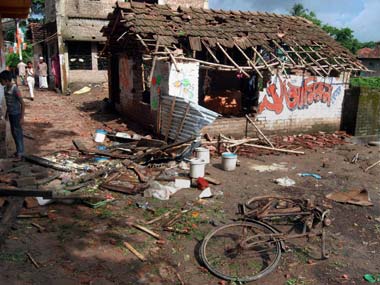 Lok Sabha Election 2019: Used by Congress(I), Left and perfected by Trinamool, violence and votes go hand in hand in Bengal polls Lok Sabha Election 2019: Used by Congress(I), Left and perfected by Trinamool, violence and votes go hand in hand in Bengal polls