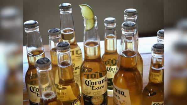 How alcohol affects men and women differently 