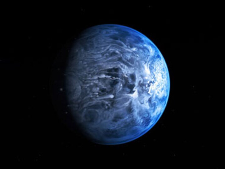 Nasa discovers blue exoplanet 63 light-years away