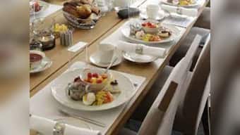  Skipping breakfast raises risk of heart attack 
