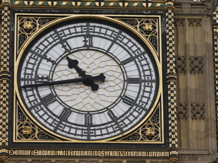 French researchers make atomic clock that may 'redefine the second' French researchers make atomic clock that may 'redefine the second'