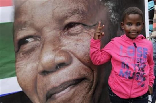 South Africas Mandela Remains Critical Responds To Treatment World