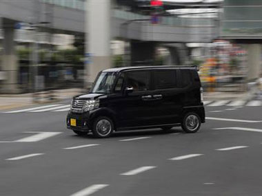 Micro car race heats up as Japan automakers look to gain India share Micro car race heats up as Japan automakers look to gain India share